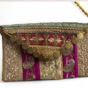 Vintage handmade purse from India, made in India in perfect condition